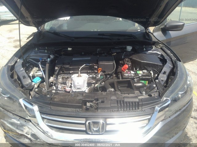 Photo 9 VIN: 1HGCR2F36FA176832 - HONDA ACCORD SEDAN 