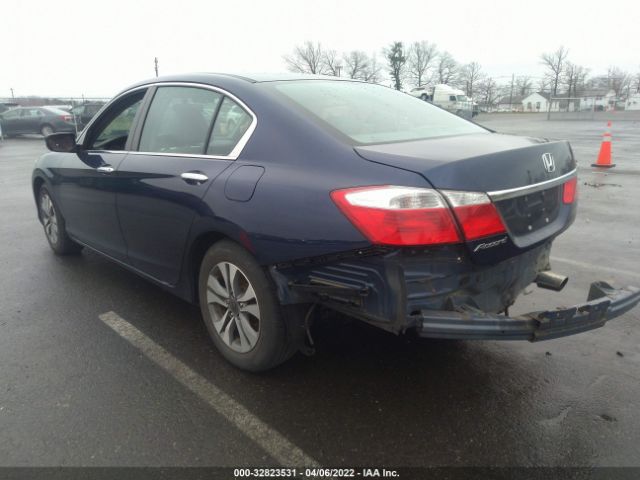 Photo 2 VIN: 1HGCR2F36FA226189 - HONDA ACCORD SEDAN 