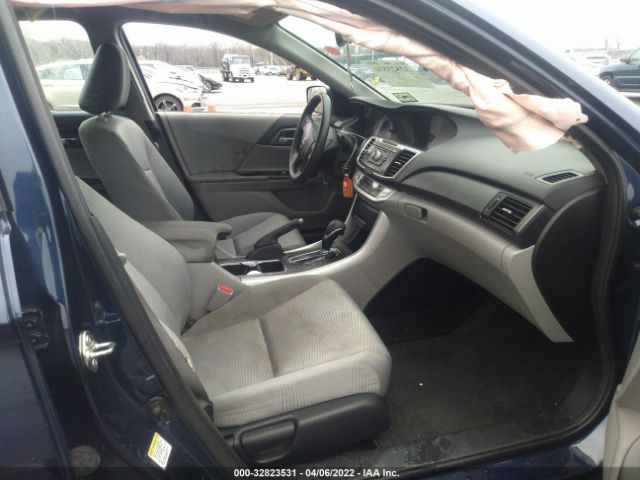 Photo 4 VIN: 1HGCR2F36FA226189 - HONDA ACCORD SEDAN 