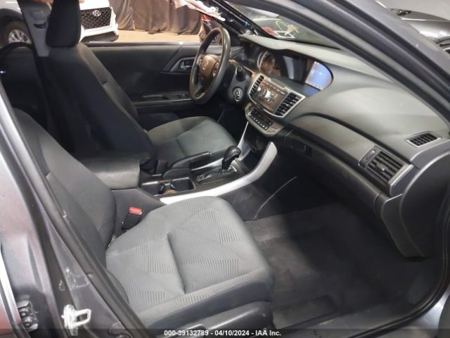 Photo 4 VIN: 1HGCR2F36FA237869 - HONDA ACCORD 