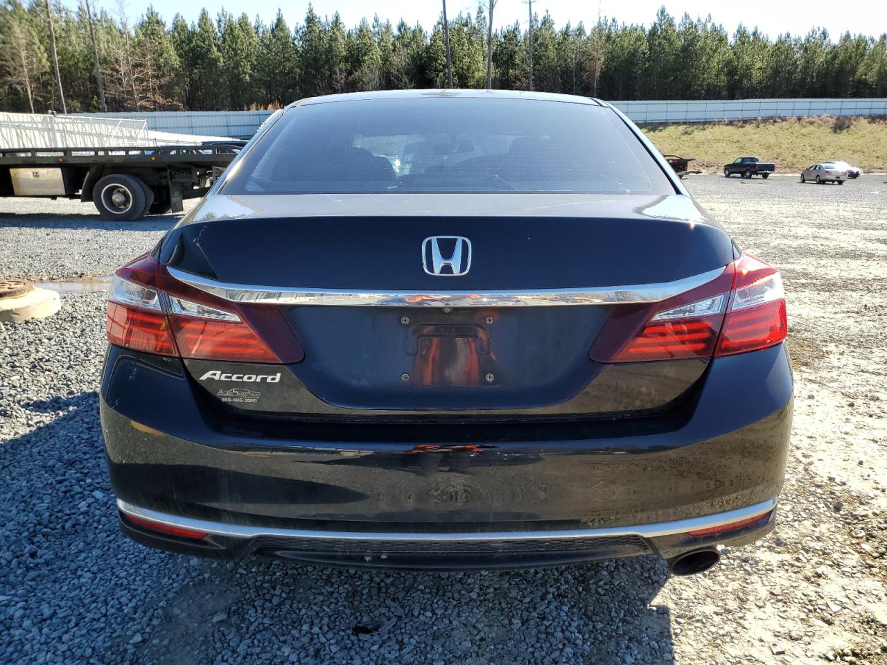 Photo 5 VIN: 1HGCR2F36GA161670 - HONDA ACCORD 