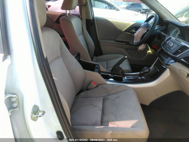 Photo 4 VIN: 1HGCR2F36GA185158 - HONDA ACCORD SEDAN 