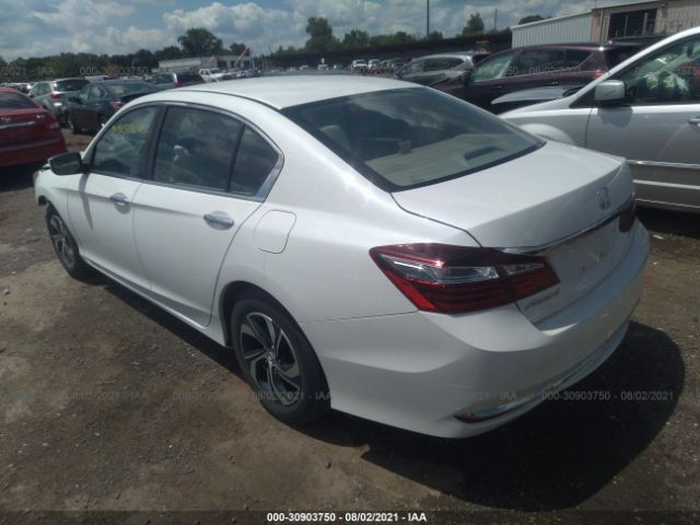 Photo 2 VIN: 1HGCR2F36GA228512 - HONDA ACCORD SEDAN 