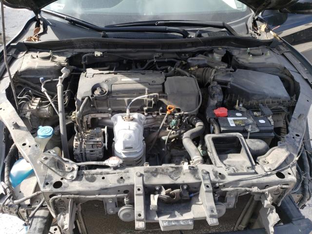 Photo 6 VIN: 1HGCR2F36HA017909 - HONDA ACCORD LX 