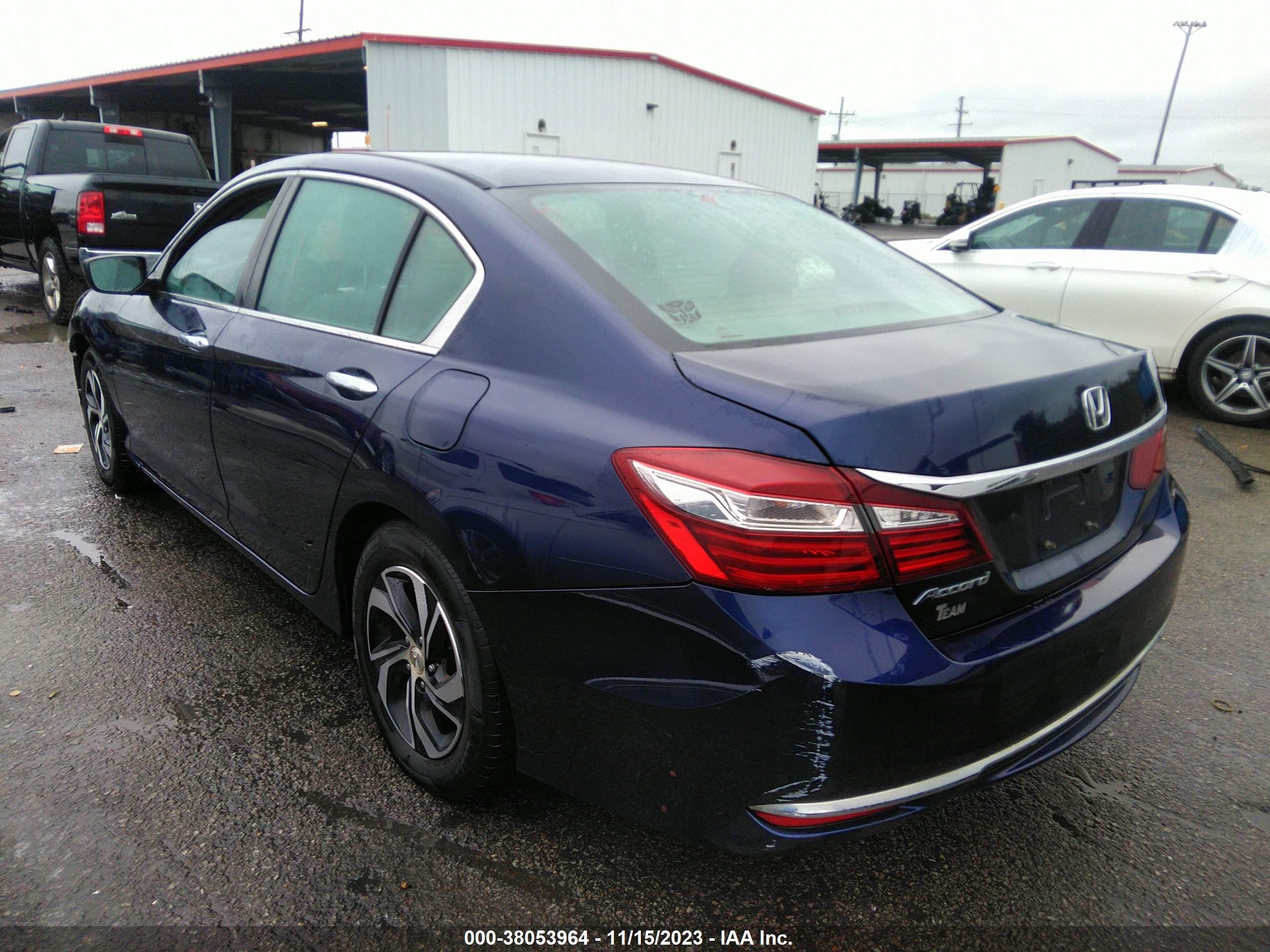 Photo 2 VIN: 1HGCR2F36HA022625 - HONDA ACCORD 