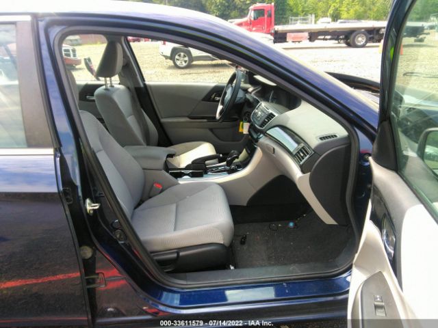 Photo 4 VIN: 1HGCR2F36HA041420 - HONDA ACCORD SEDAN 