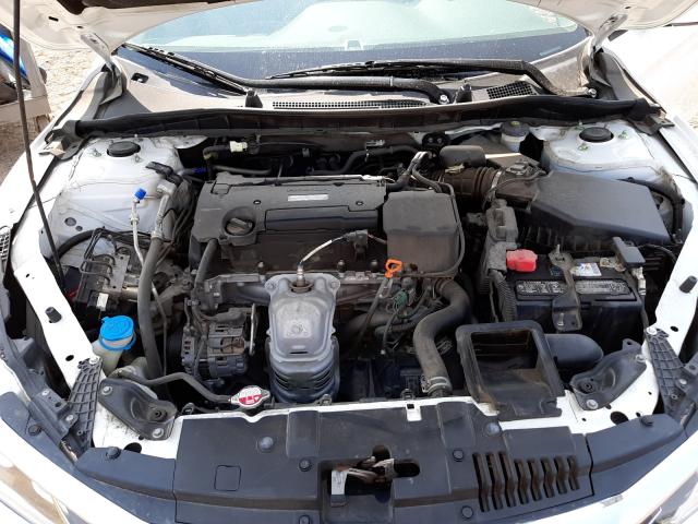 Photo 6 VIN: 1HGCR2F36HA088771 - HONDA ACCORD LX 