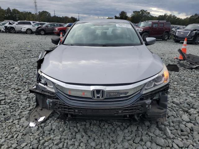 Photo 4 VIN: 1HGCR2F36HA133160 - HONDA ACCORD LX 