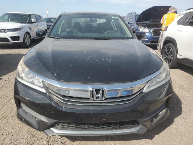 Photo 4 VIN: 1HGCR2F36HA142327 - HONDA ACCORD LX 