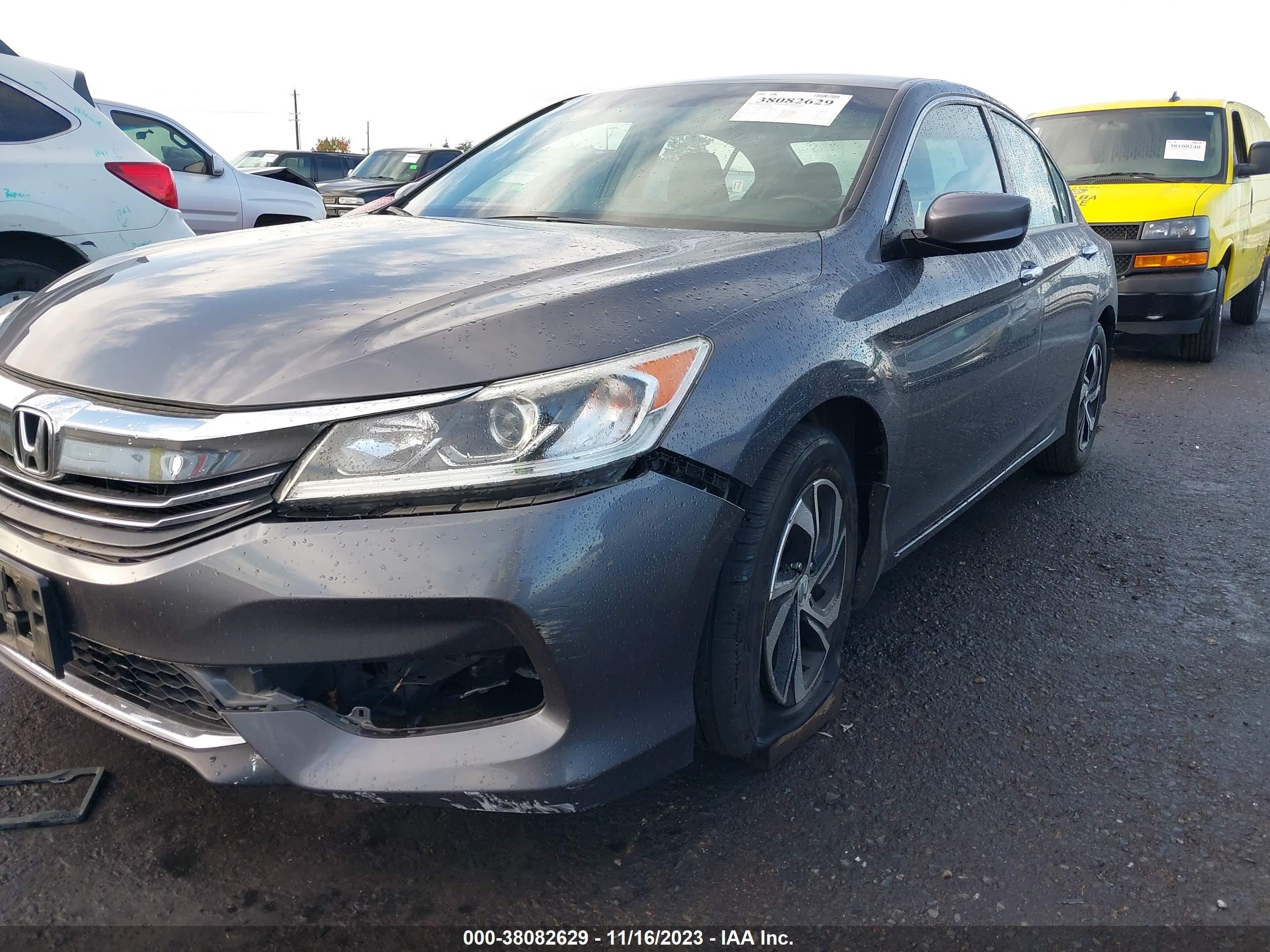 Photo 5 VIN: 1HGCR2F36HA165459 - HONDA ACCORD 