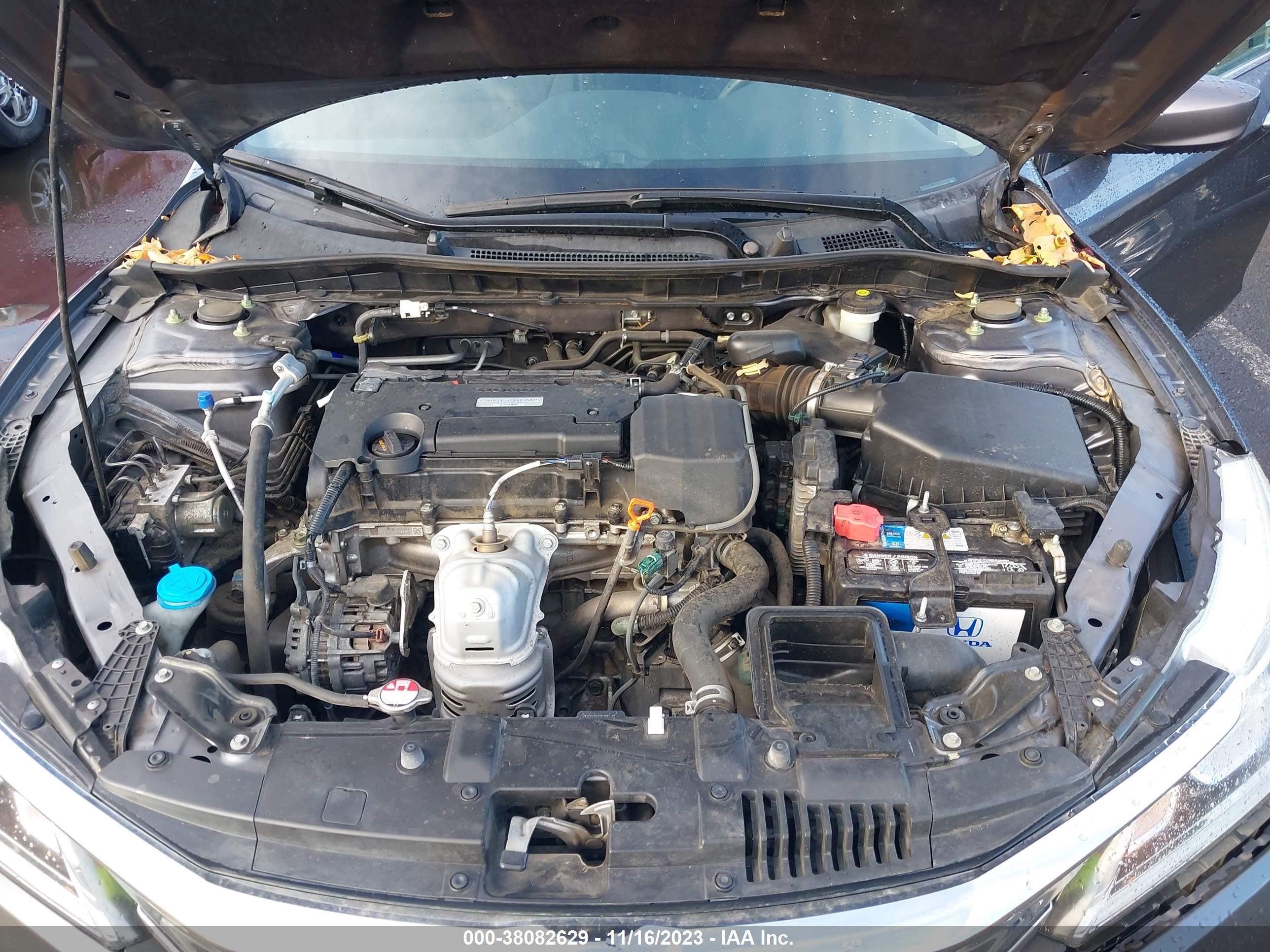 Photo 9 VIN: 1HGCR2F36HA165459 - HONDA ACCORD 