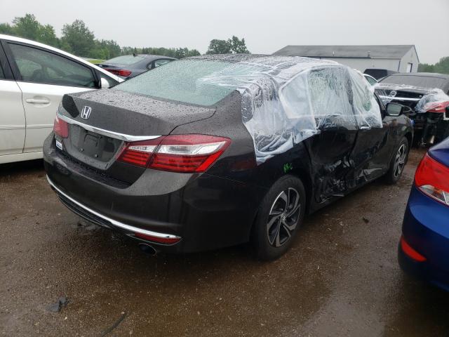 Photo 3 VIN: 1HGCR2F36HA172556 - HONDA ACCORD LX 