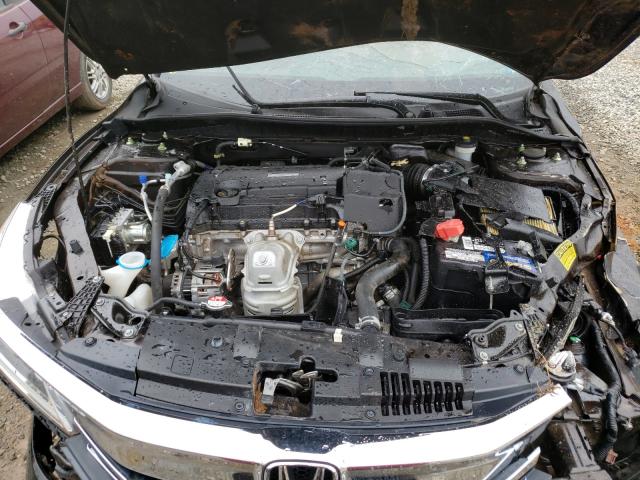 Photo 6 VIN: 1HGCR2F36HA252097 - HONDA ACCORD LX 