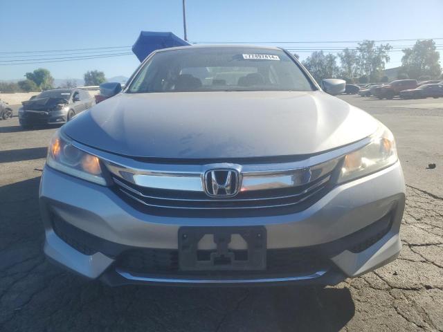 Photo 4 VIN: 1HGCR2F36HA263245 - HONDA ACCORD LX 