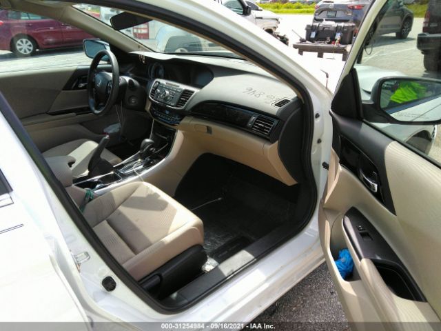 Photo 4 VIN: 1HGCR2F36HA264279 - HONDA ACCORD SEDAN 