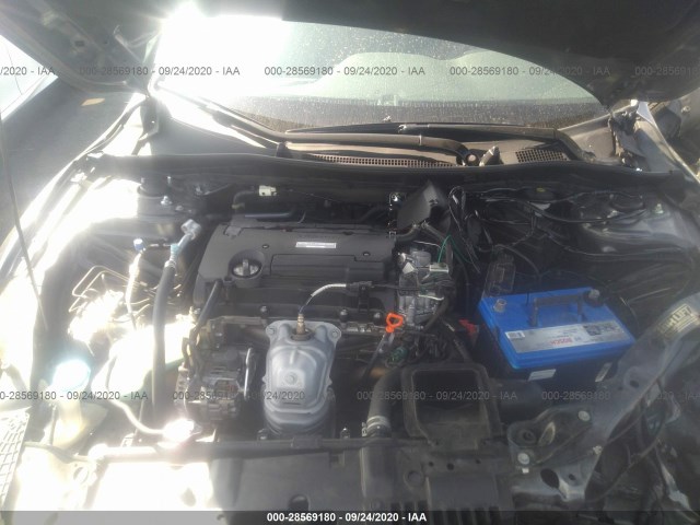 Photo 9 VIN: 1HGCR2F36HA301251 - HONDA ACCORD SEDAN 