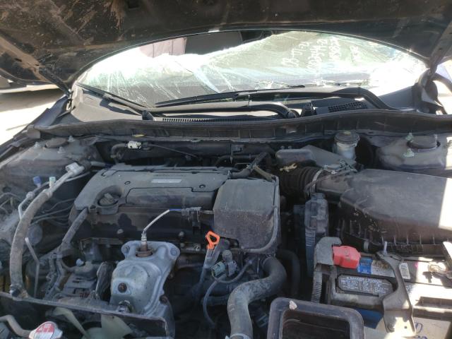 Photo 6 VIN: 1HGCR2F36HA303226 - HONDA ACCORD LX 