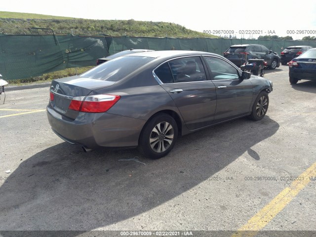 Photo 3 VIN: 1HGCR2F37DA007240 - HONDA ACCORD SDN 