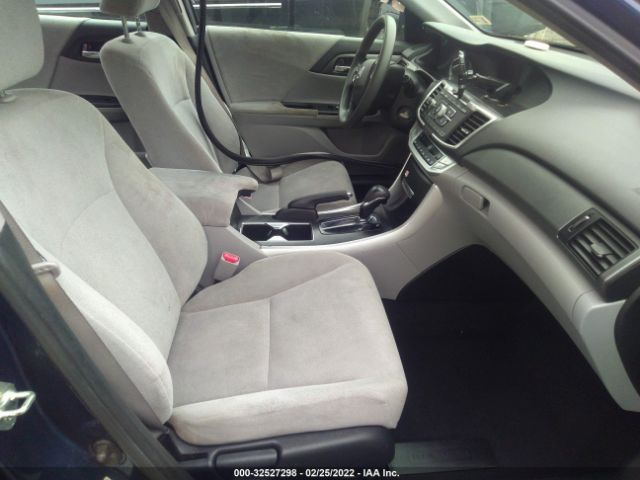 Photo 4 VIN: 1HGCR2F37DA020537 - HONDA ACCORD SDN 