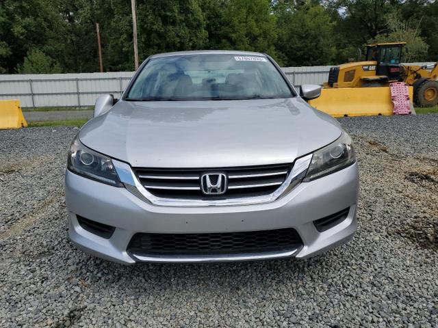 Photo 4 VIN: 1HGCR2F37DA050895 - HONDA ACCORD LX 