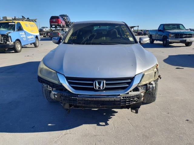 Photo 4 VIN: 1HGCR2F37DA092869 - HONDA ACCORD LX 