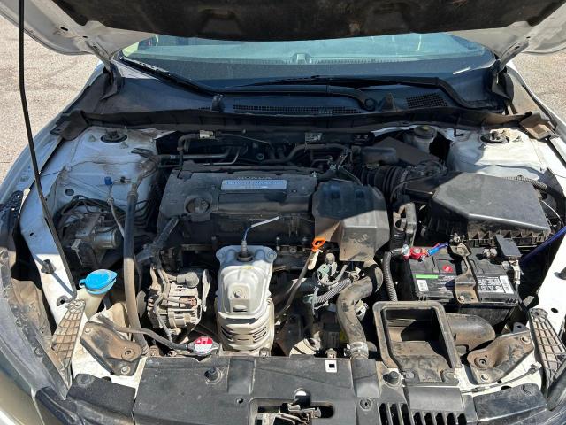 Photo 6 VIN: 1HGCR2F37DA132335 - HONDA ACCORD LX 