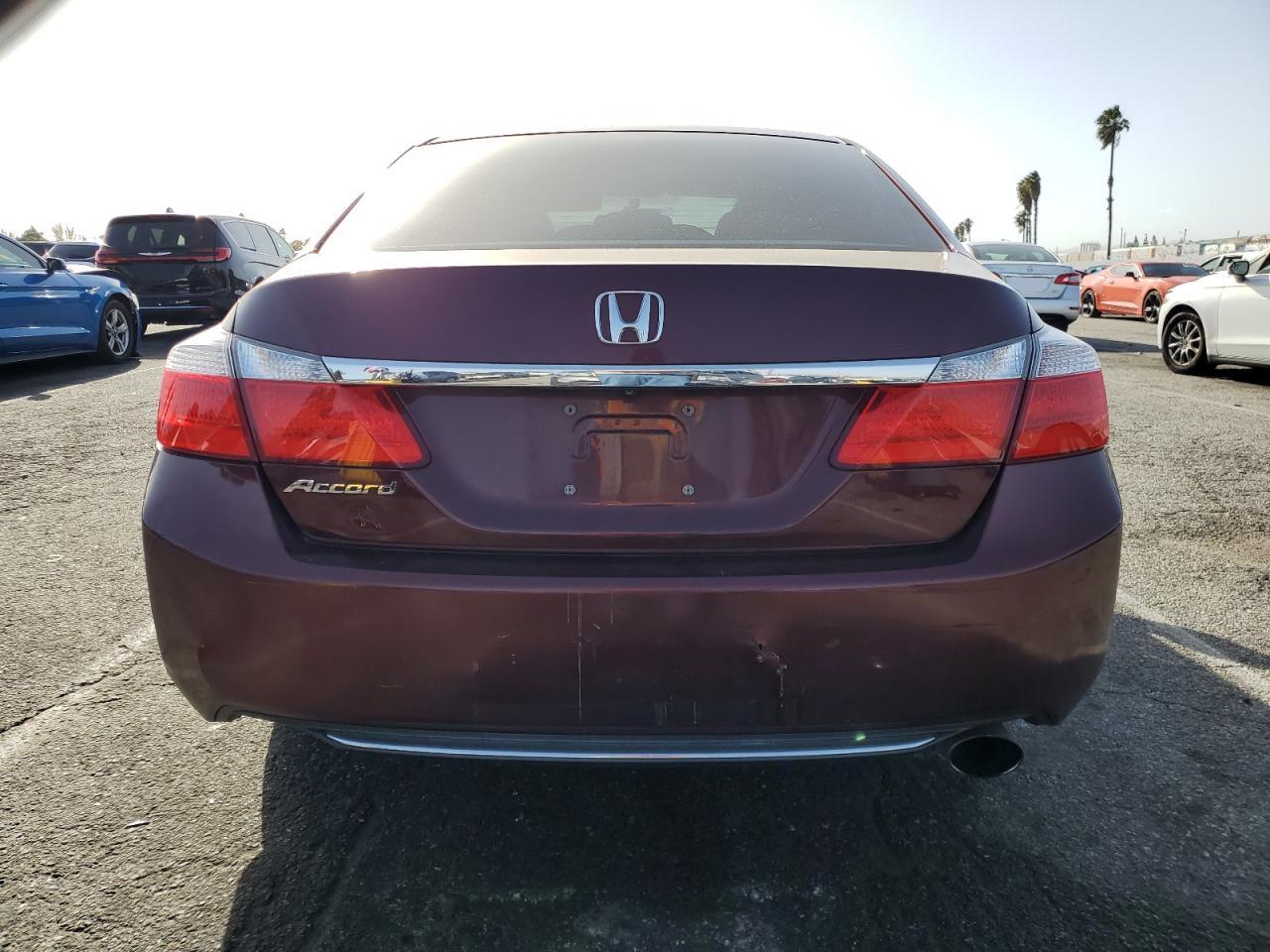 Photo 5 VIN: 1HGCR2F37EA100499 - HONDA ACCORD 