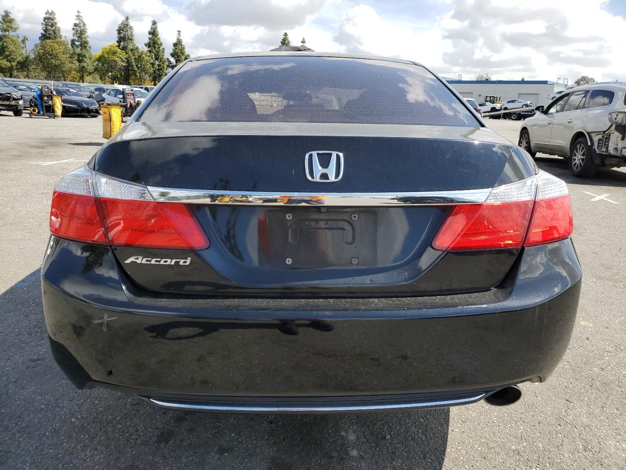 Photo 5 VIN: 1HGCR2F37EA111860 - HONDA ACCORD 