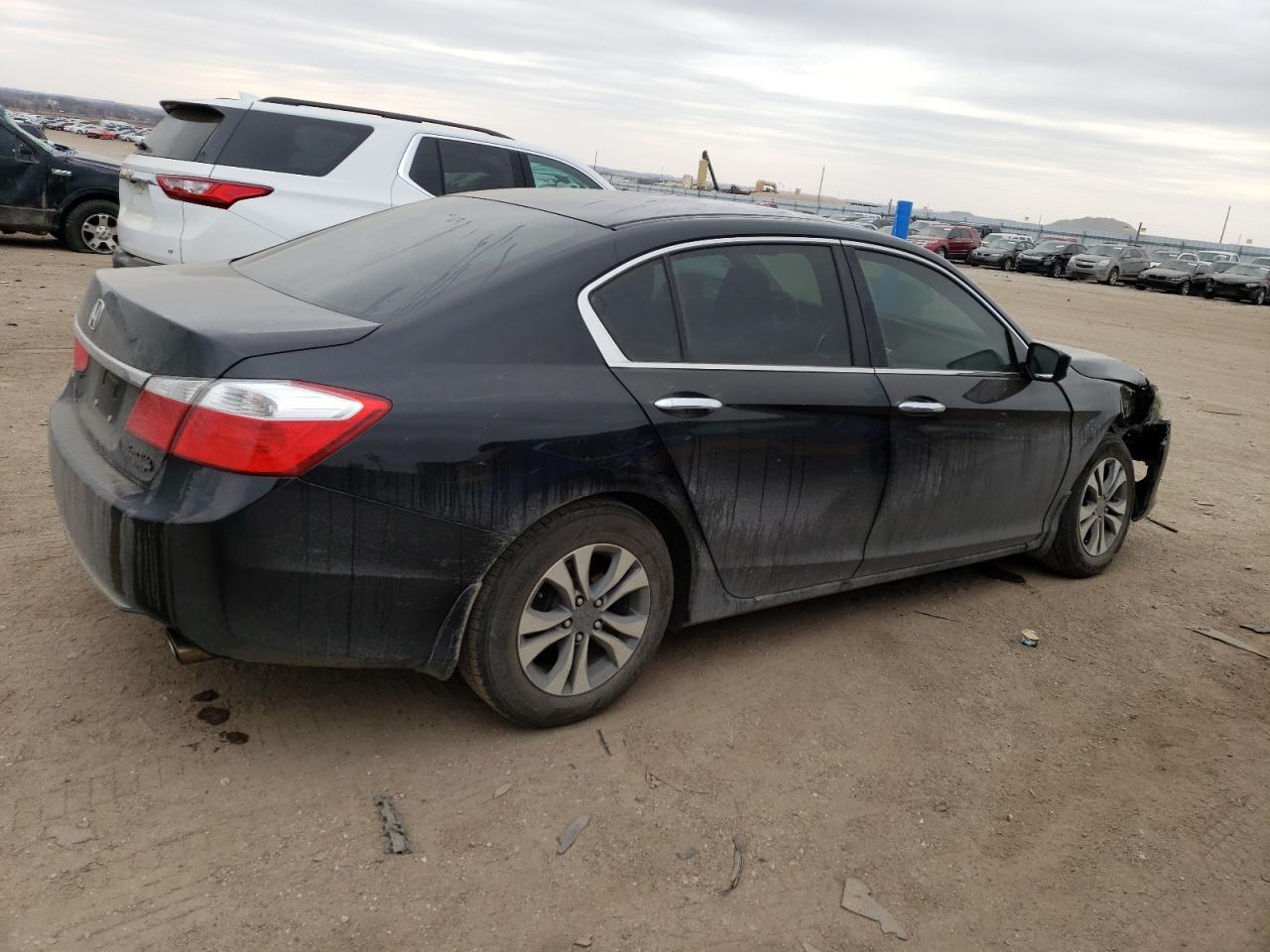 Photo 2 VIN: 1HGCR2F37EA159892 - HONDA ACCORD 