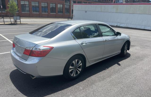 Photo 3 VIN: 1HGCR2F37EA160640 - HONDA ACCORD LX 