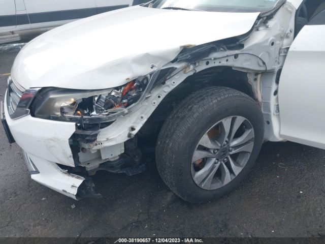 Photo 5 VIN: 1HGCR2F37EA181424 - HONDA ACCORD 