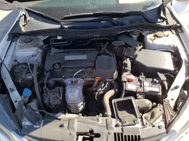 Photo 6 VIN: 1HGCR2F37EA251844 - HONDA ACCORD LX 