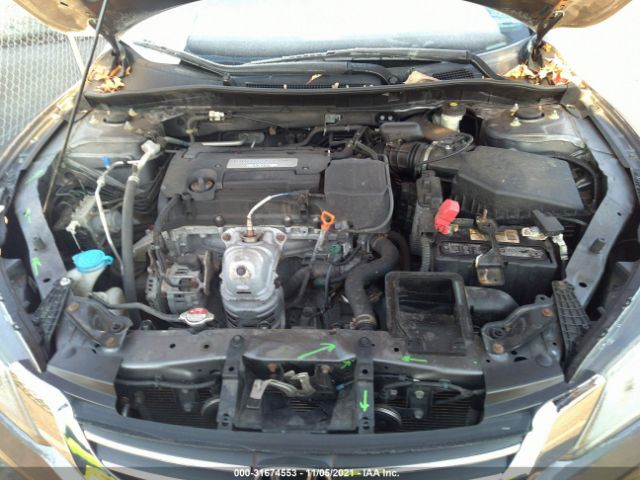 Photo 9 VIN: 1HGCR2F37EA253870 - HONDA ACCORD SDN 