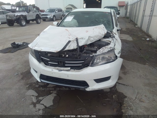 Photo 5 VIN: 1HGCR2F37EA264660 - HONDA ACCORD SEDAN 