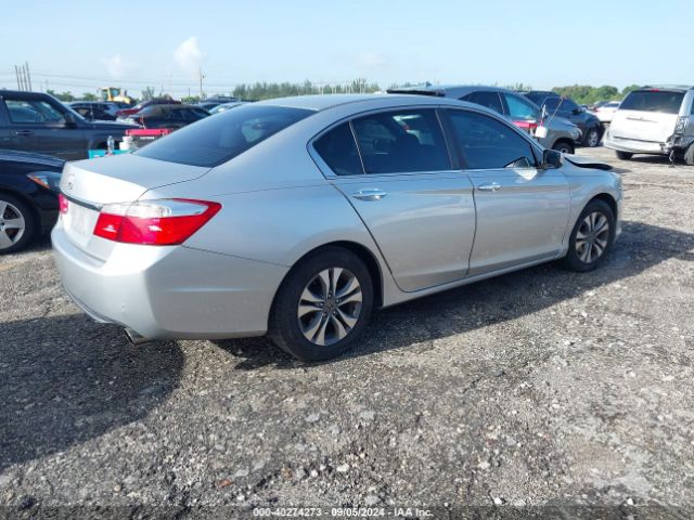 Photo 3 VIN: 1HGCR2F37FA001134 - HONDA ACCORD 