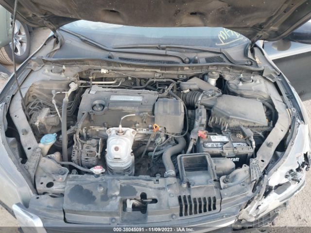 Photo 9 VIN: 1HGCR2F37FA026325 - HONDA ACCORD SEDAN 