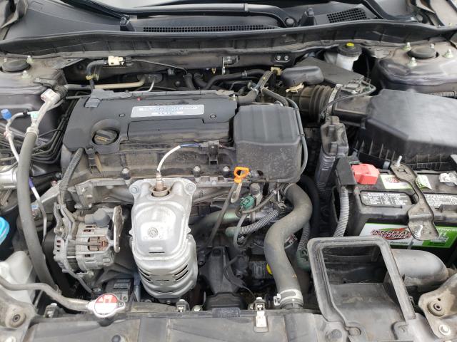 Photo 6 VIN: 1HGCR2F37FA027975 - HONDA ACCORD LX 