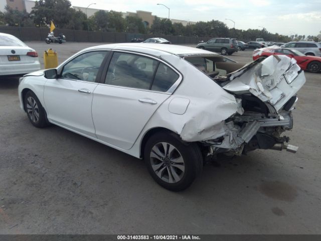 Photo 2 VIN: 1HGCR2F37FA070549 - HONDA ACCORD SEDAN 