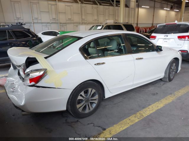 Photo 3 VIN: 1HGCR2F37FA085102 - HONDA ACCORD 