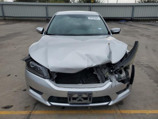 Photo 4 VIN: 1HGCR2F37FA088274 - HONDA ACCORD LX 