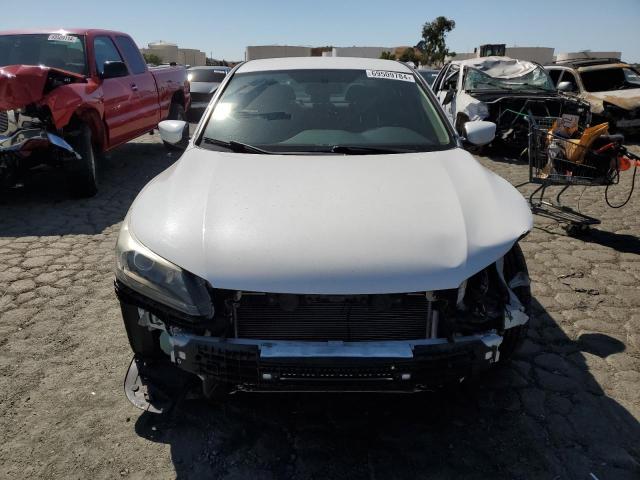 Photo 4 VIN: 1HGCR2F37FA112556 - HONDA ACCORD LX 