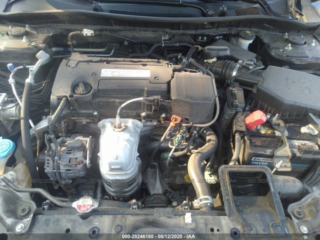 Photo 9 VIN: 1HGCR2F37FA130295 - HONDA ACCORD SEDAN 