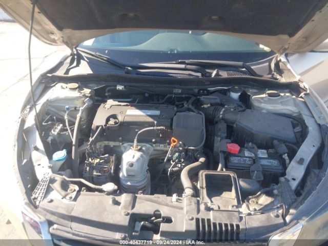 Photo 9 VIN: 1HGCR2F37FA131303 - HONDA ACCORD 