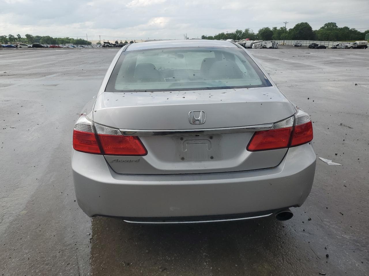 Photo 5 VIN: 1HGCR2F37FA183305 - HONDA ACCORD 