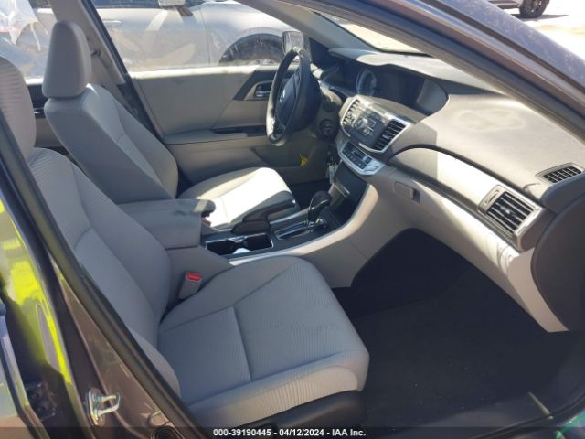 Photo 4 VIN: 1HGCR2F37FA184907 - HONDA ACCORD 