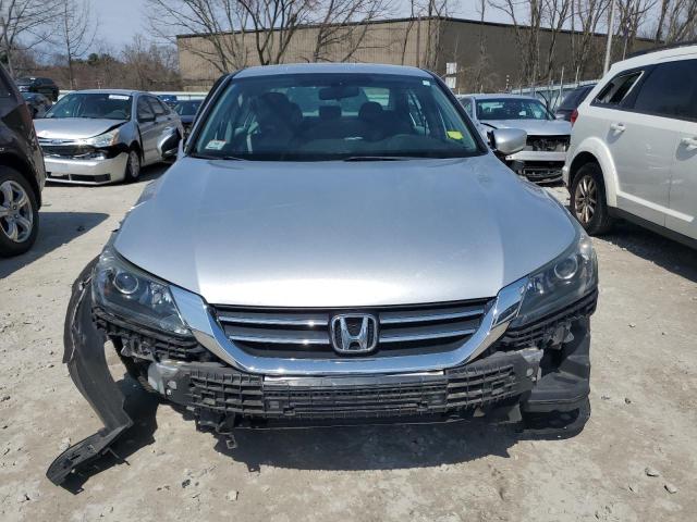 Photo 4 VIN: 1HGCR2F37FA192215 - HONDA ACCORD LX 