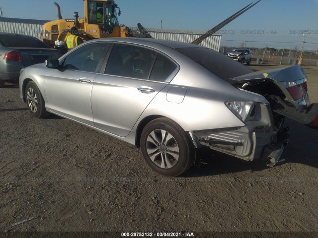 Photo 2 VIN: 1HGCR2F37FA196328 - HONDA ACCORD SEDAN 