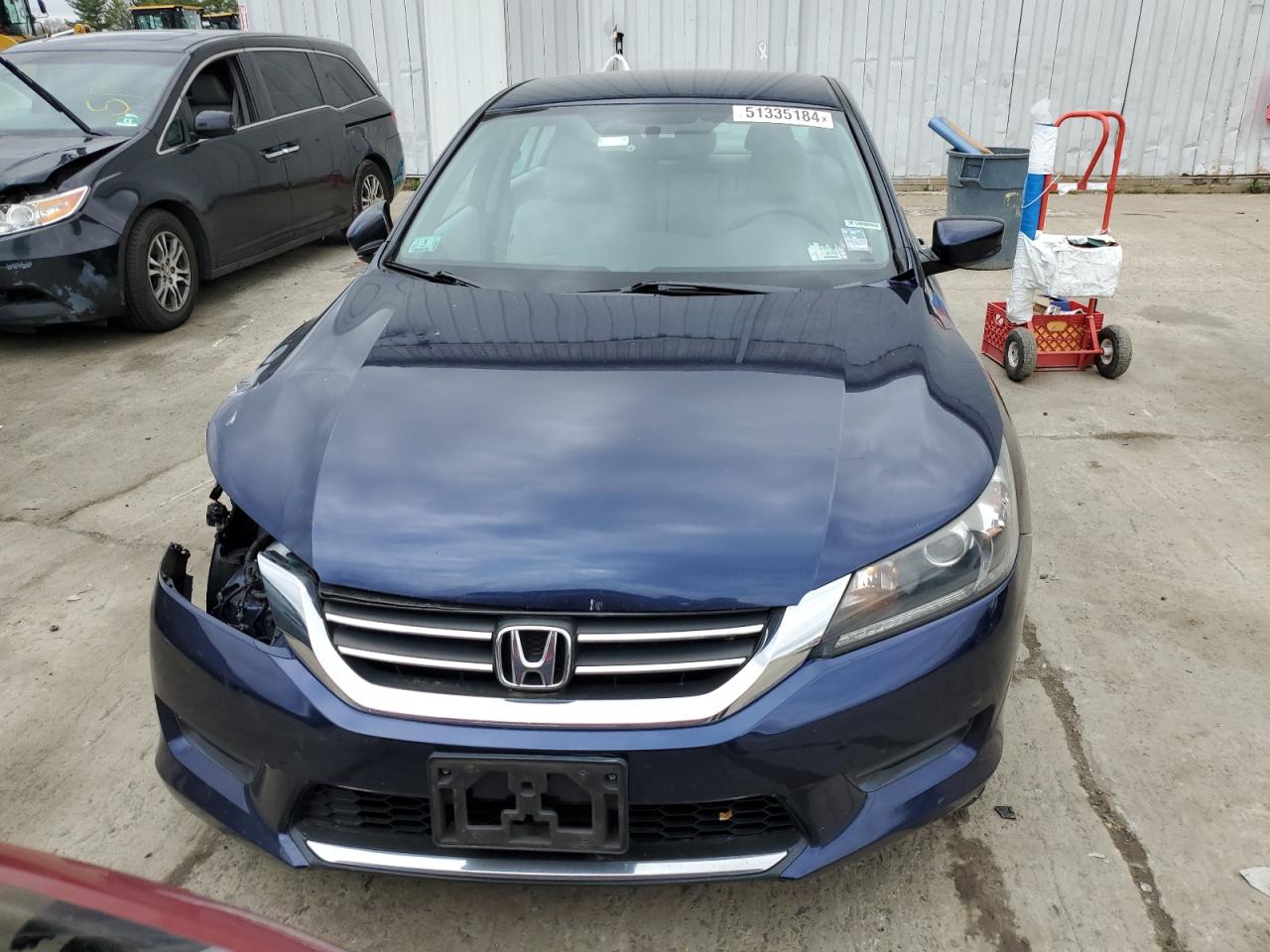 Photo 4 VIN: 1HGCR2F37FA203889 - HONDA ACCORD 