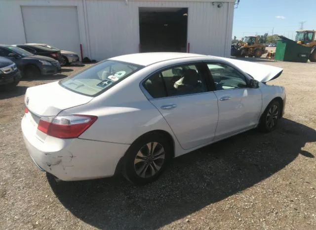 Photo 3 VIN: 1HGCR2F37FA224516 - HONDA ACCORD SEDAN 