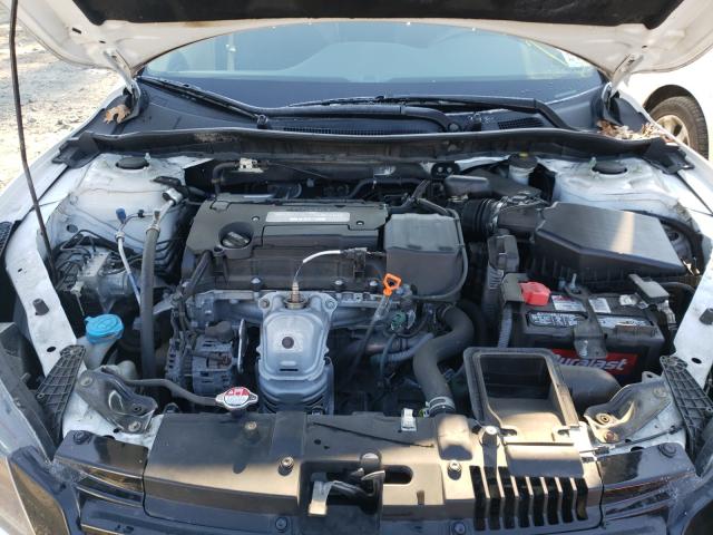 Photo 6 VIN: 1HGCR2F37FA231725 - HONDA ACCORD LX 